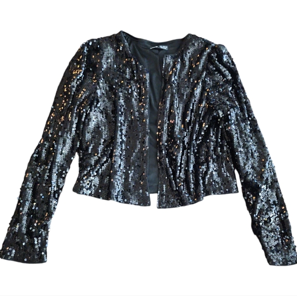 Black Open Front Crop Sequin Jacket - Picture 2 of 10
